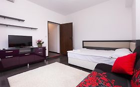 Central Beach Guest Rooms