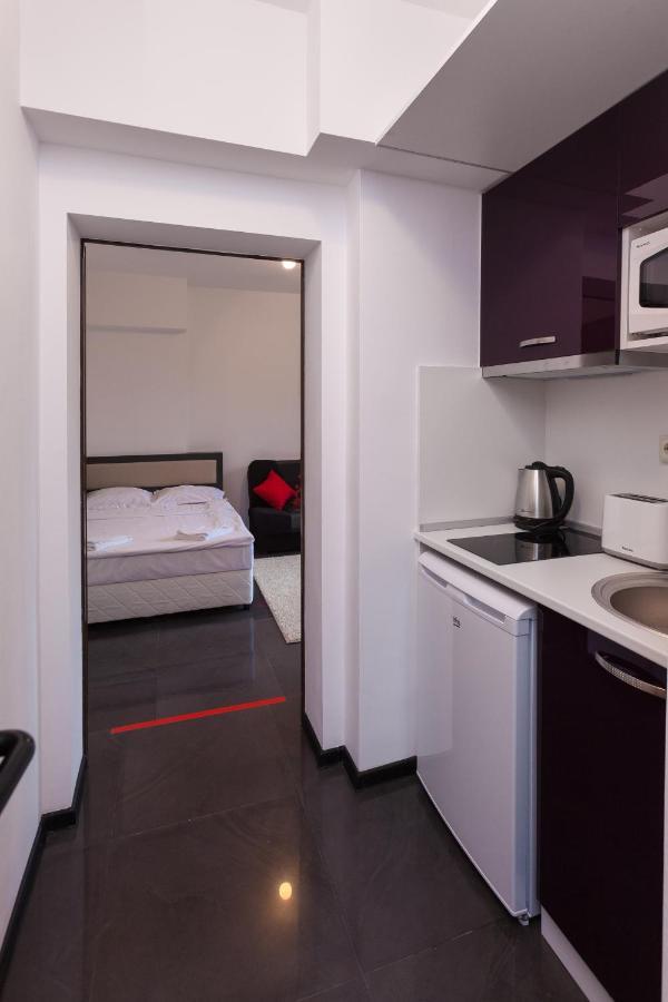 Central Beach Guest Rooms Burgas Екстер'єр фото