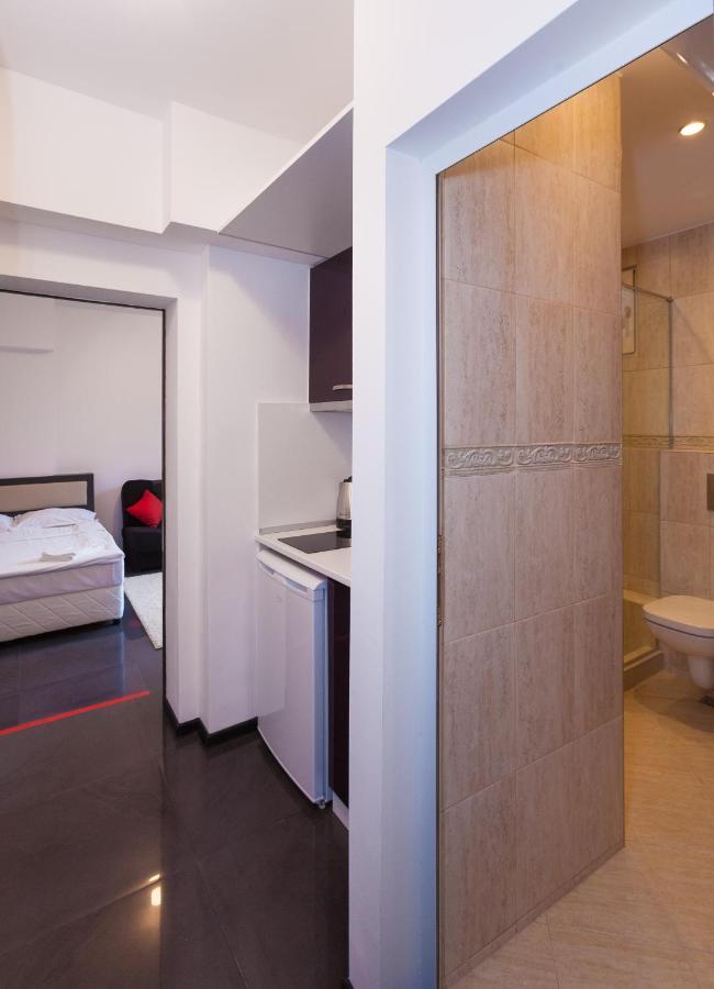 Central Beach Guest Rooms Burgas Екстер'єр фото
