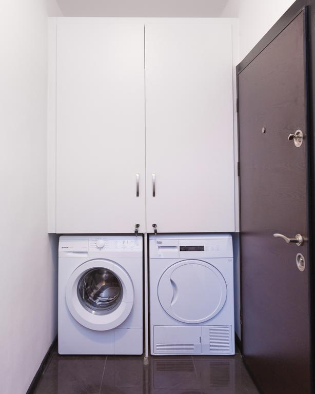 Central Beach Guest Rooms Burgas Екстер'єр фото